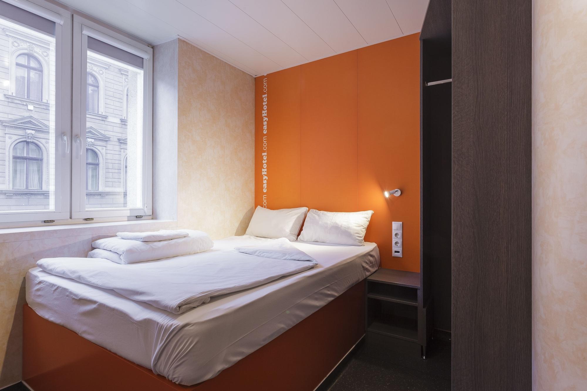 Easyhotel Budapest Oktogon Exterior foto