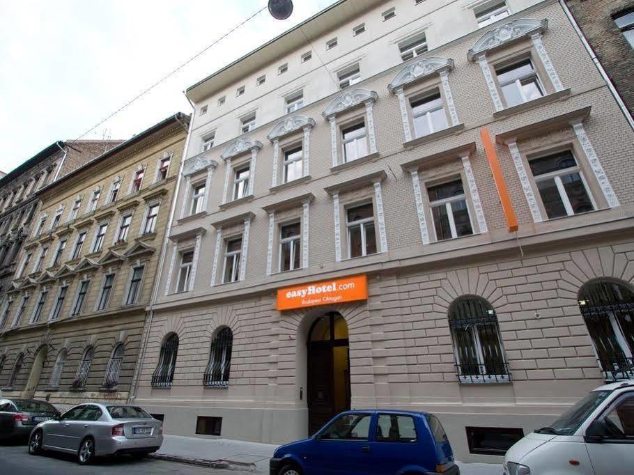 Easyhotel Budapest Oktogon Exterior foto